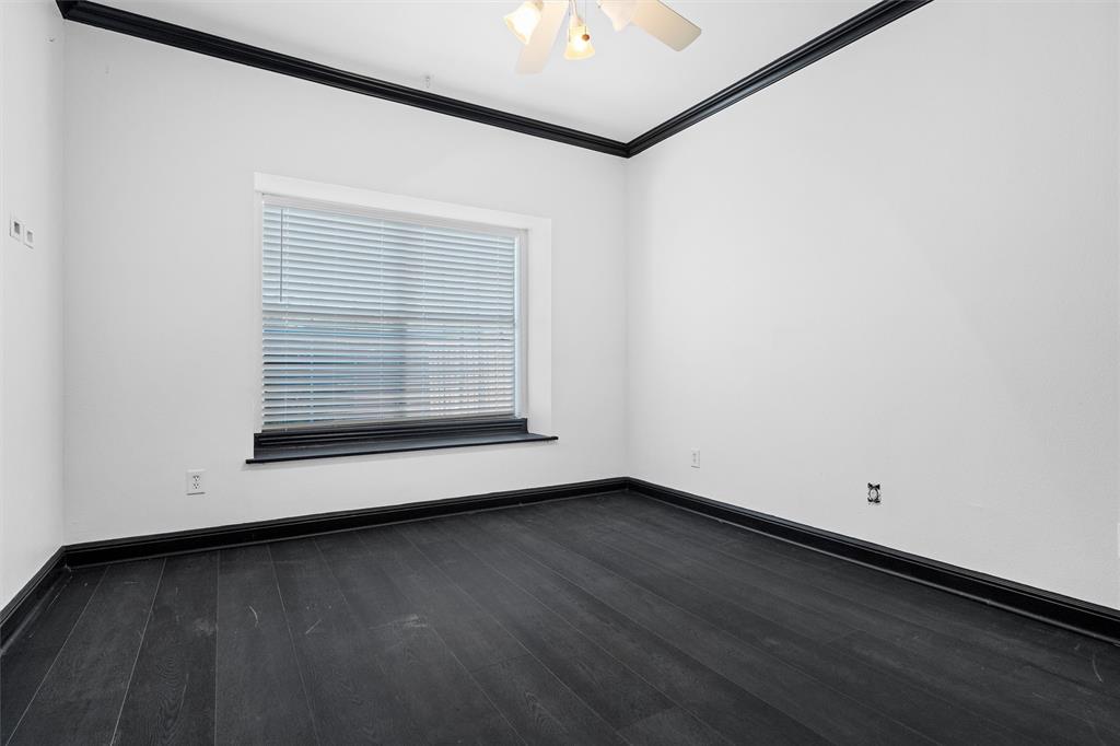 Towne Lake - Residential