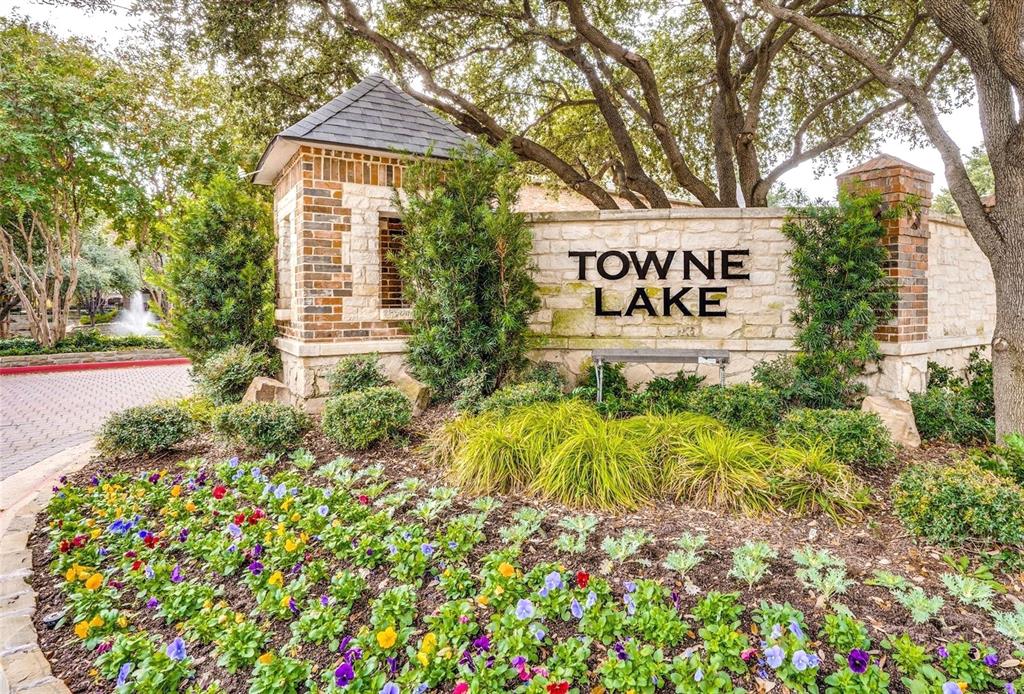 Towne Lake - Residential