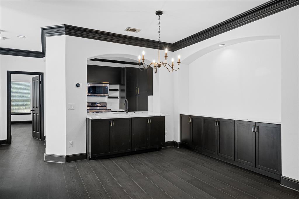 Towne Lake - Residential