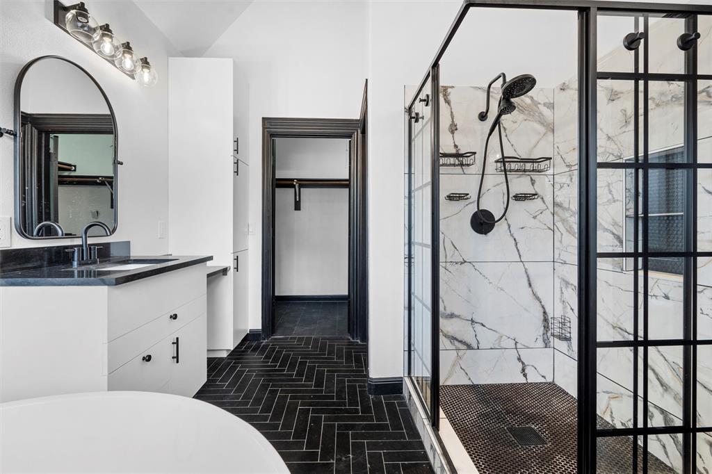 Towne Lake - Residential