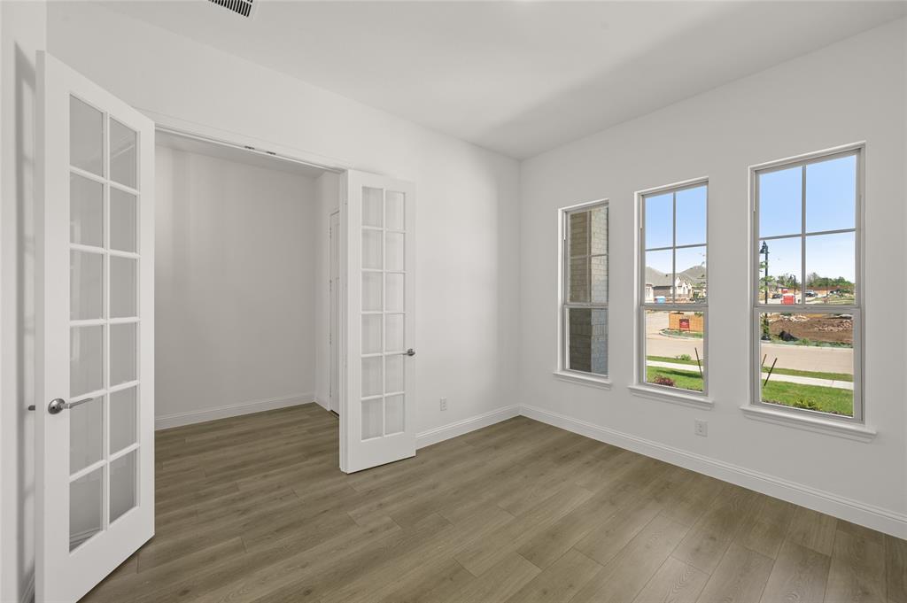 Sheppard's Place - Residential