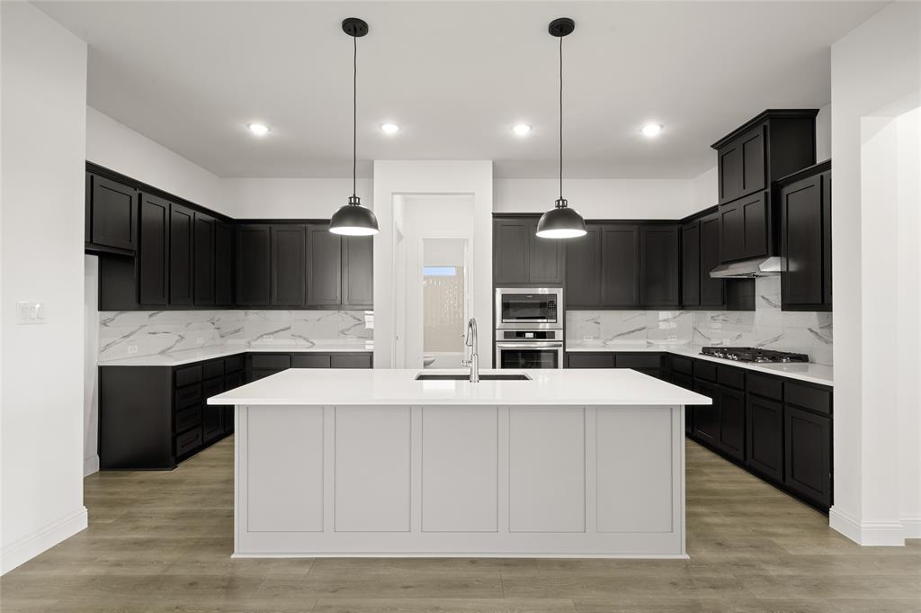 Sheppard's Place - Residential