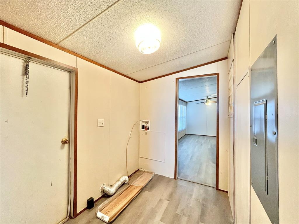 SHADOW WOOD - Residential