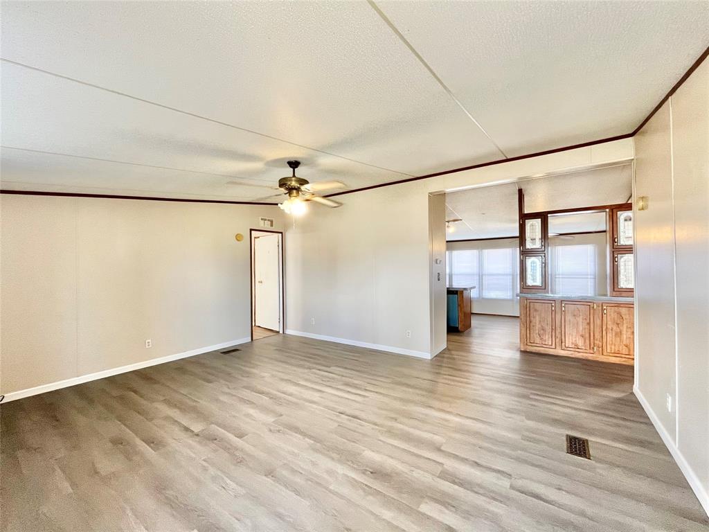 SHADOW WOOD - Residential