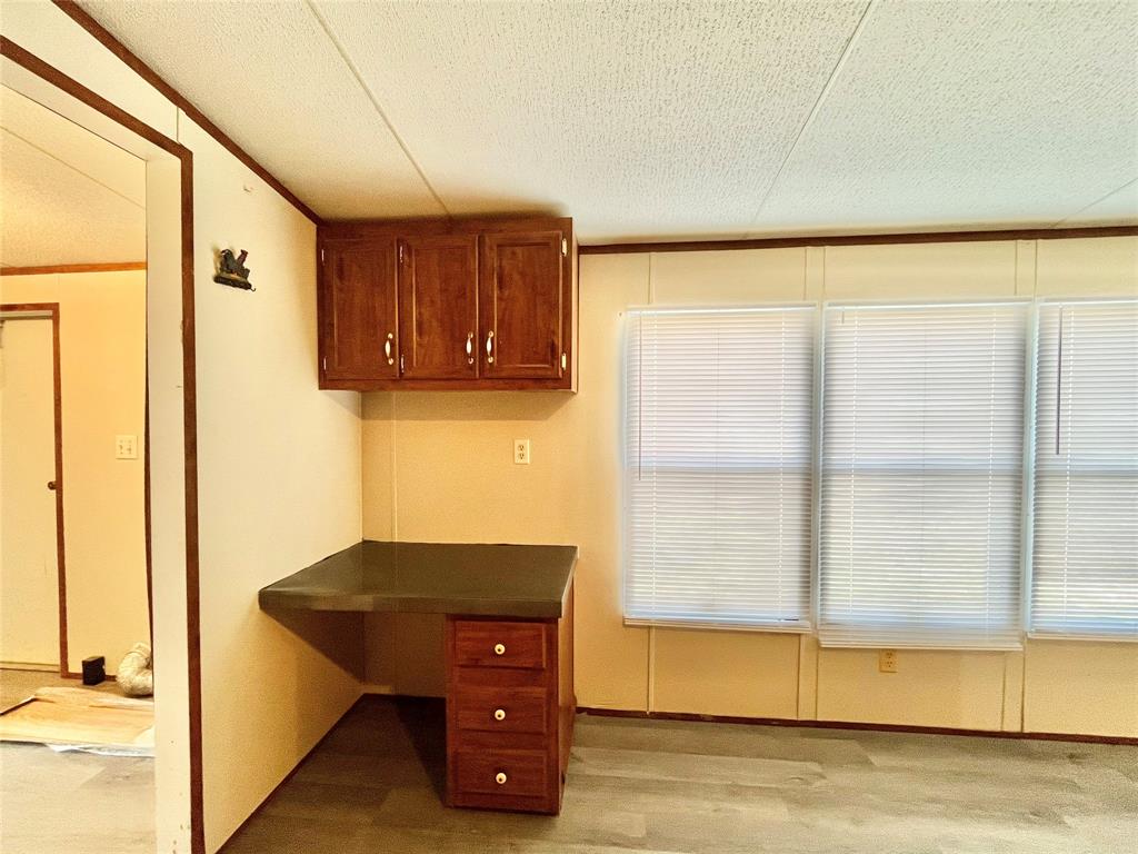 SHADOW WOOD - Residential