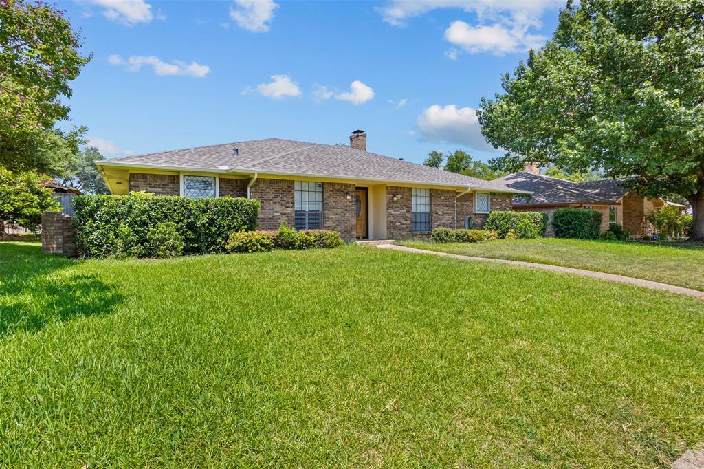 2411 Golden Willow Lane