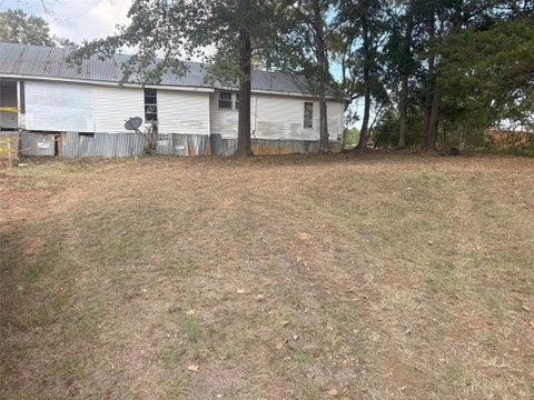 Tiny photo for 825 Highland Avenue, Many, LA 71449 (MLS # 21397019)