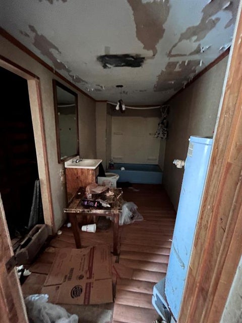 Tiny photo for 825 Highland Avenue, Many, LA 71449 (MLS # 21397019)