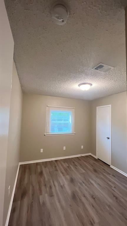 Lake Gardens 01 - Residential Lease