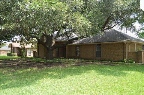 A home in Duncanville