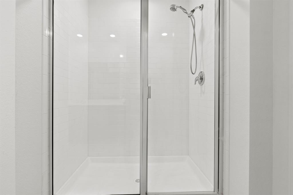 Caddo Down Ph 1 - Residential Lease