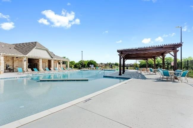 Hulen Trails - Residential