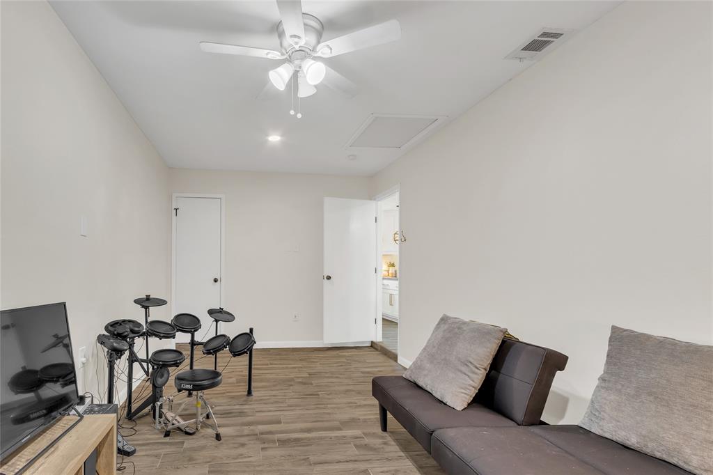 Richardson Terrace 03 - Residential