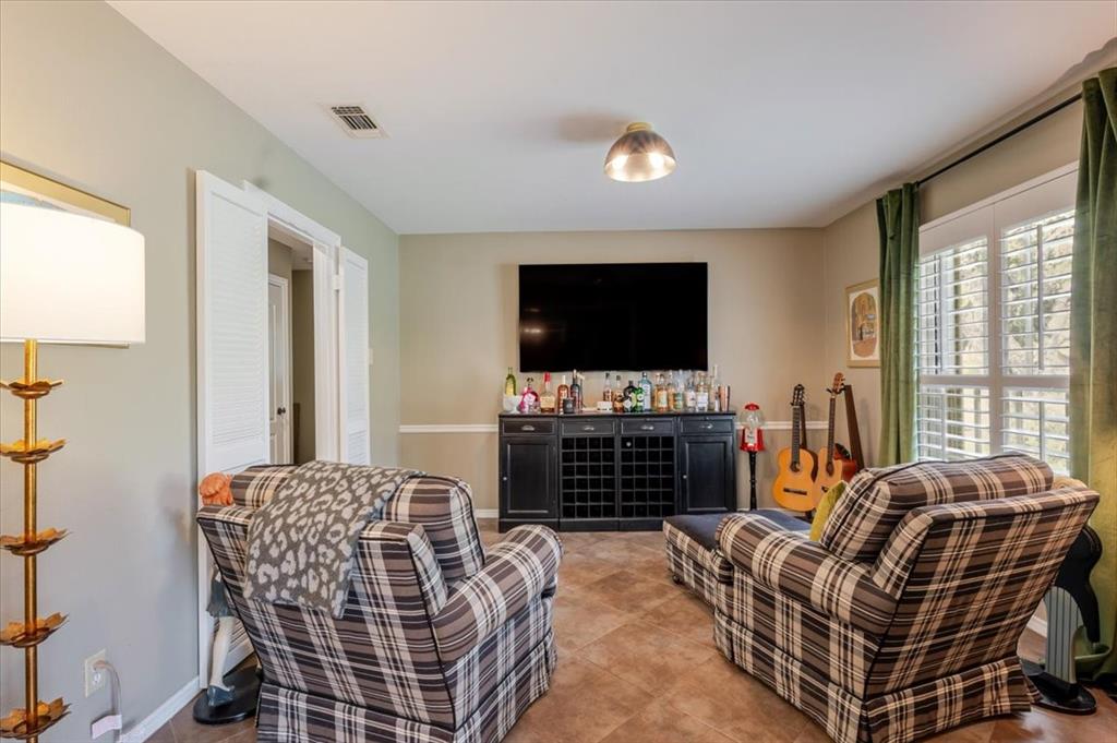 7017 Miramar Circle