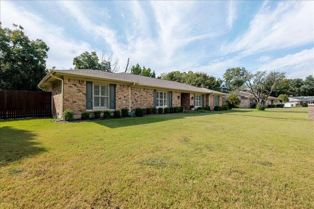 Ridglea Country Club Estates - Residential