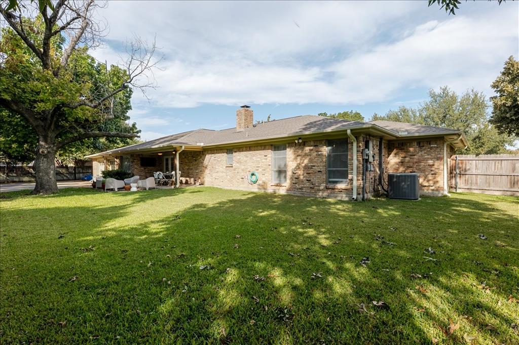 Ridglea Country Club Estates - Residential