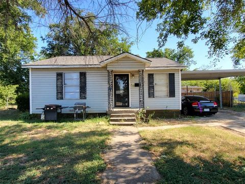 Photo of 4208 Patricia Street, Haltom City, TX 76117 (MLS # 21025281)