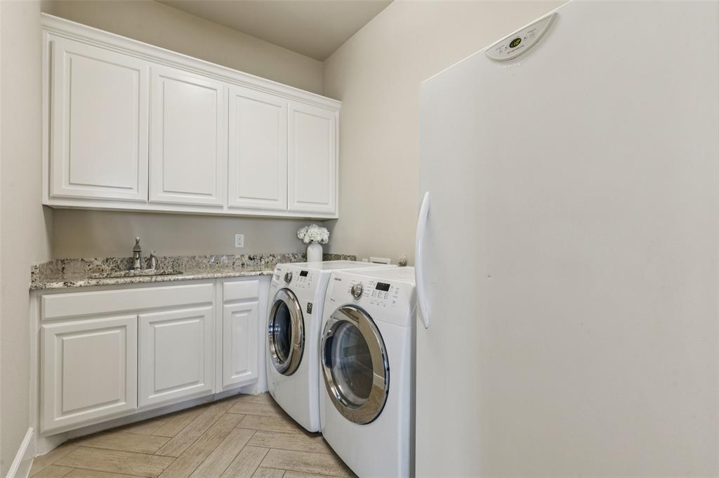 Hi Flyin Acres - Residential