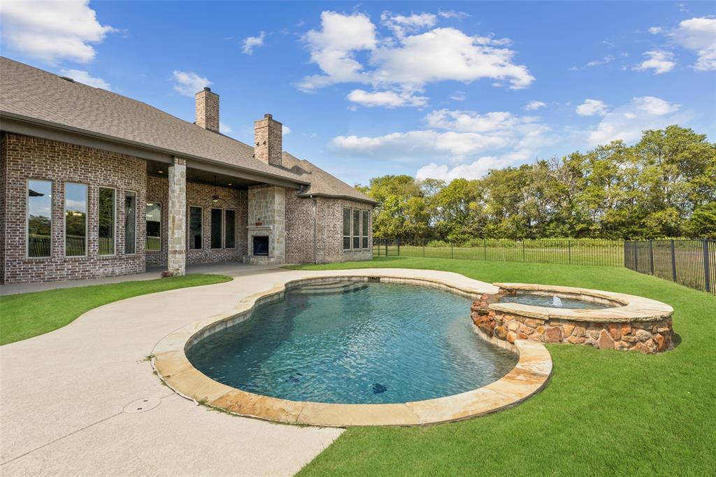 Hi Flyin Acres - Residential