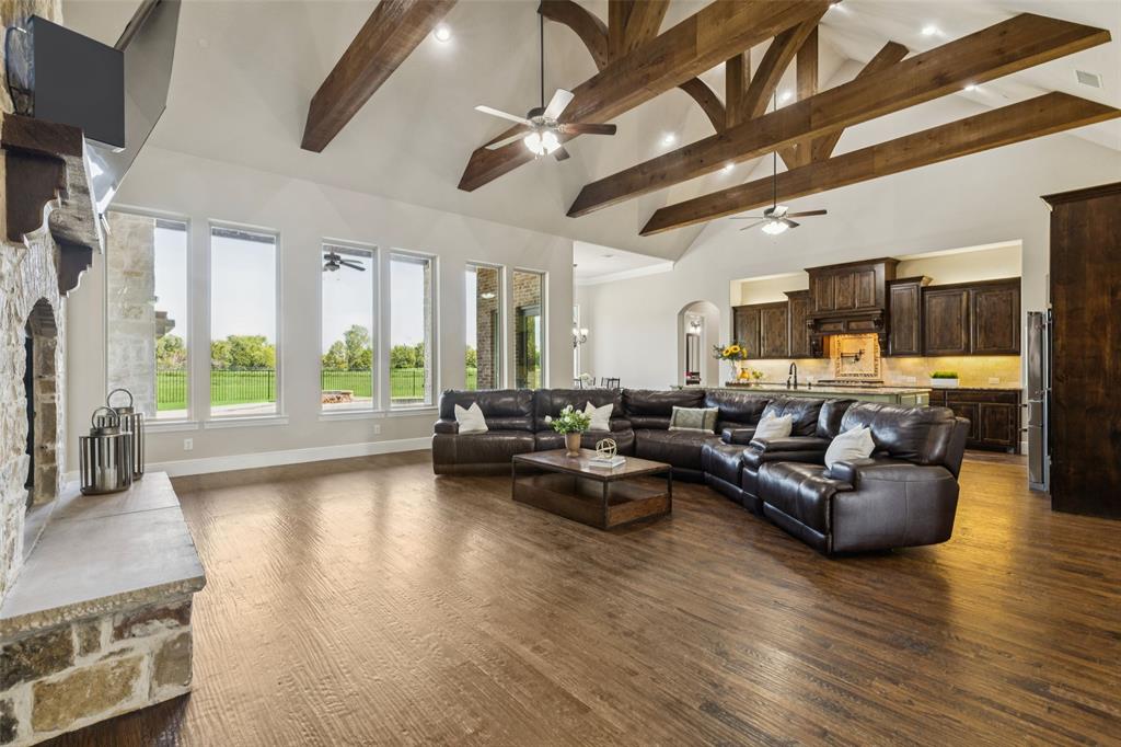 Hi Flyin Acres - Residential