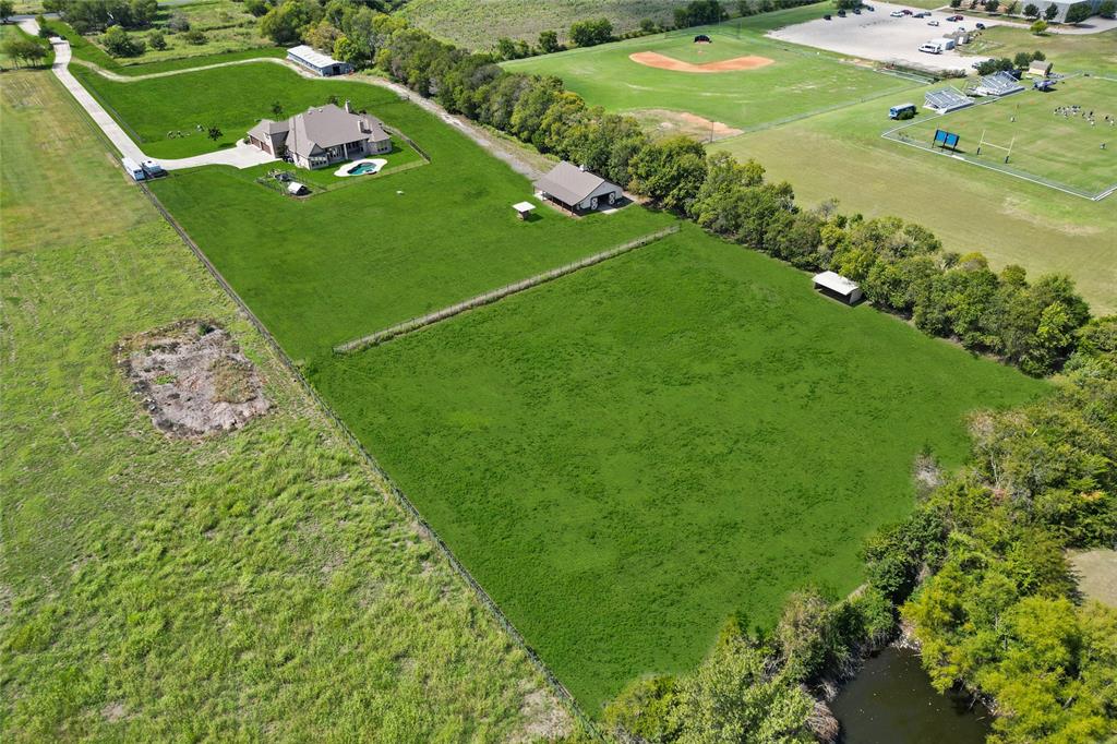 Hi Flyin Acres - Residential