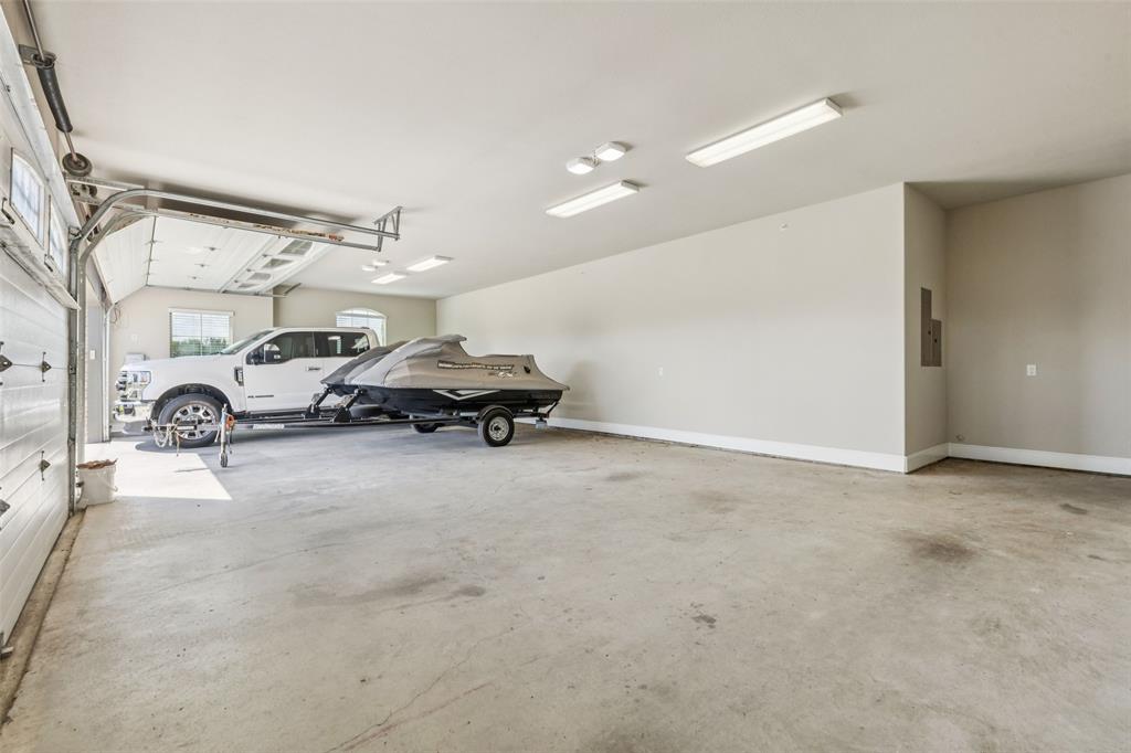 Hi Flyin Acres - Residential