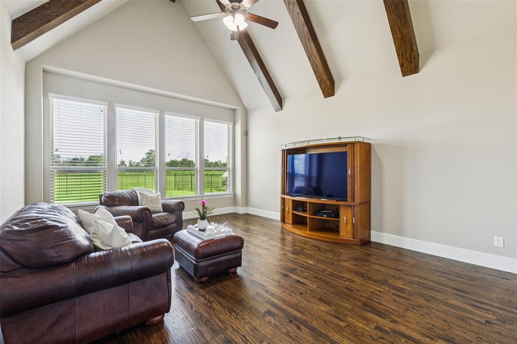 Hi Flyin Acres - Residential