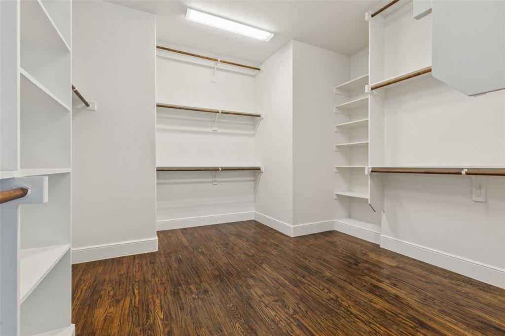 Hi Flyin Acres - Residential