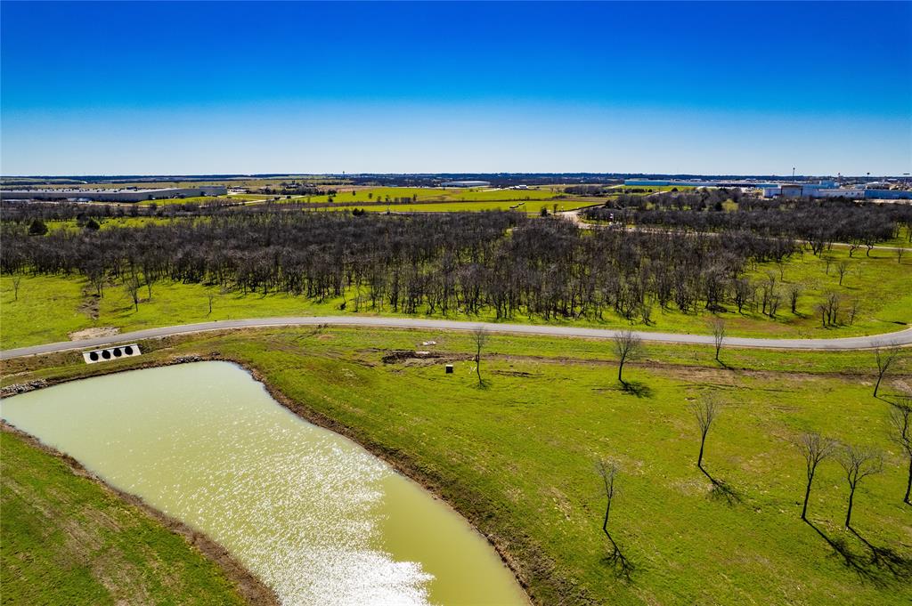 Waterfront Club - Land