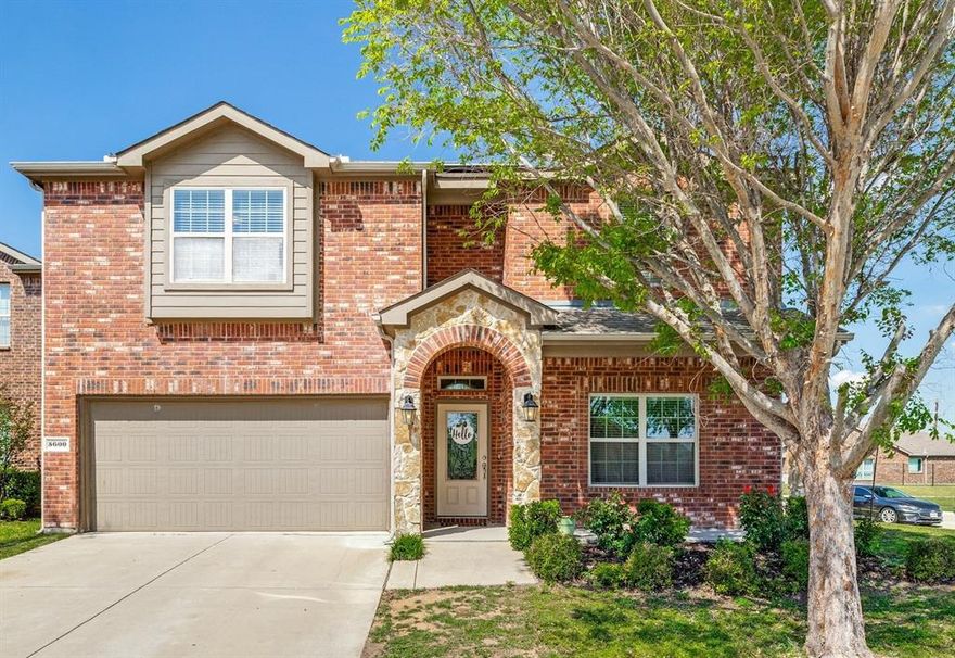 Welcome to this beautiful 4-bedroom, 2.5-bath home with a dedicated office, perfectly situated on a corner lot in Prosper! 
The open-concept design is ideal for gatherings, featuring hardwood floors and a kitchen with granite countertops, stainless steel appliances and plenty of prep space. The primary suite is conveniently located downstairs, while upstairs offers a large game room and generously sized bedrooms, each with walk-in closets. Enjoy access to community amenities, including a pool, playground, and scenic walking trails. Located just minutes from shopping, dining, and entertainment, this home is ready for its next chapter—yours!