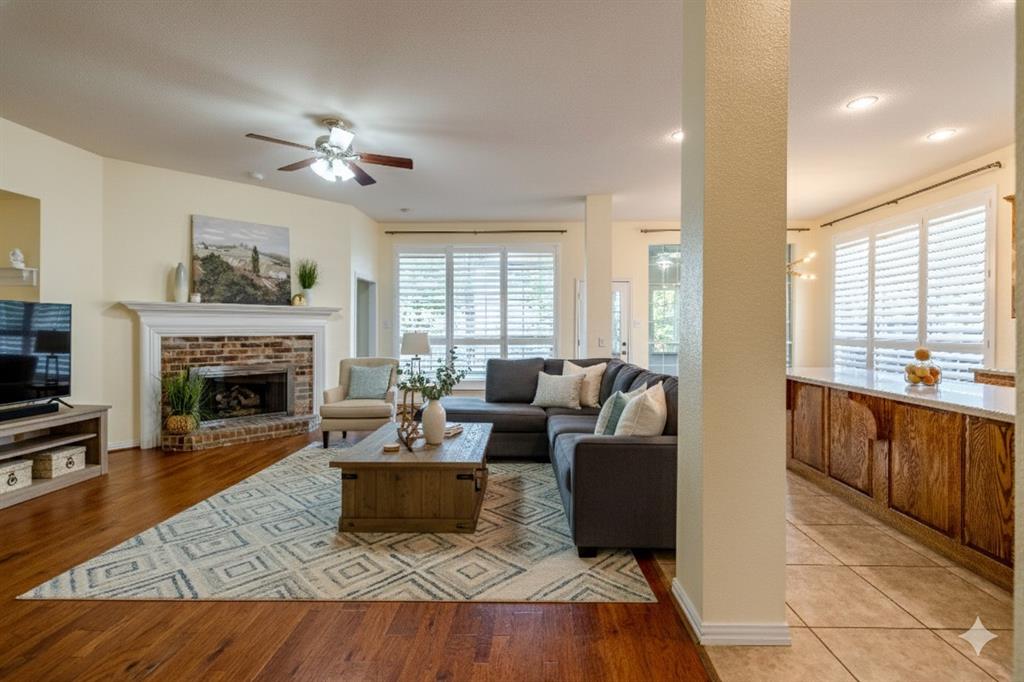 Woodbridge Ph 05b - Residential