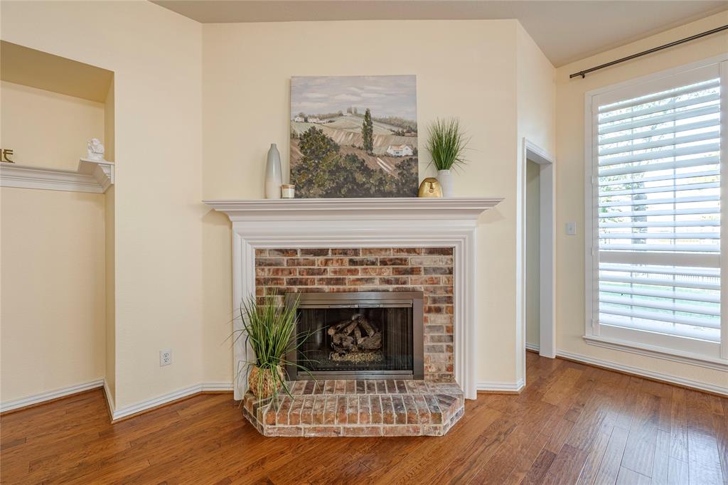 Woodbridge Ph 05b - Residential