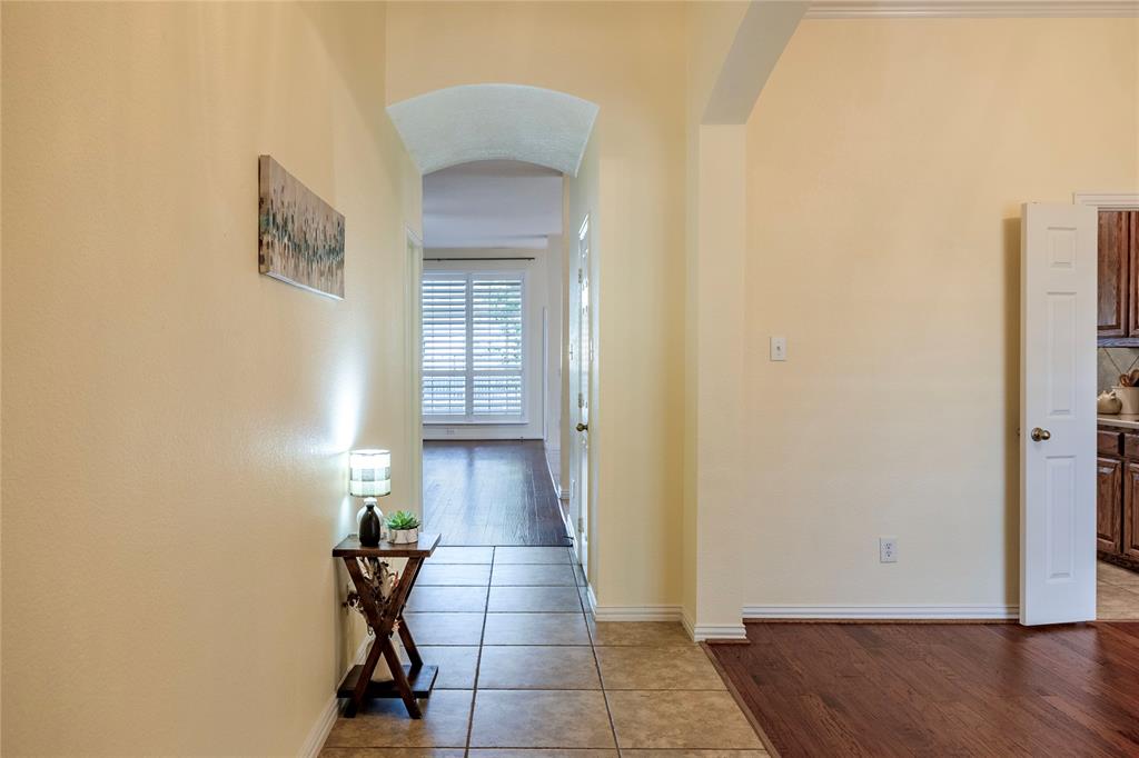 Woodbridge Ph 05b - Residential