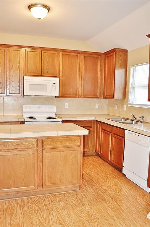 Brierwood Heights Ph 01 - Residential Lease