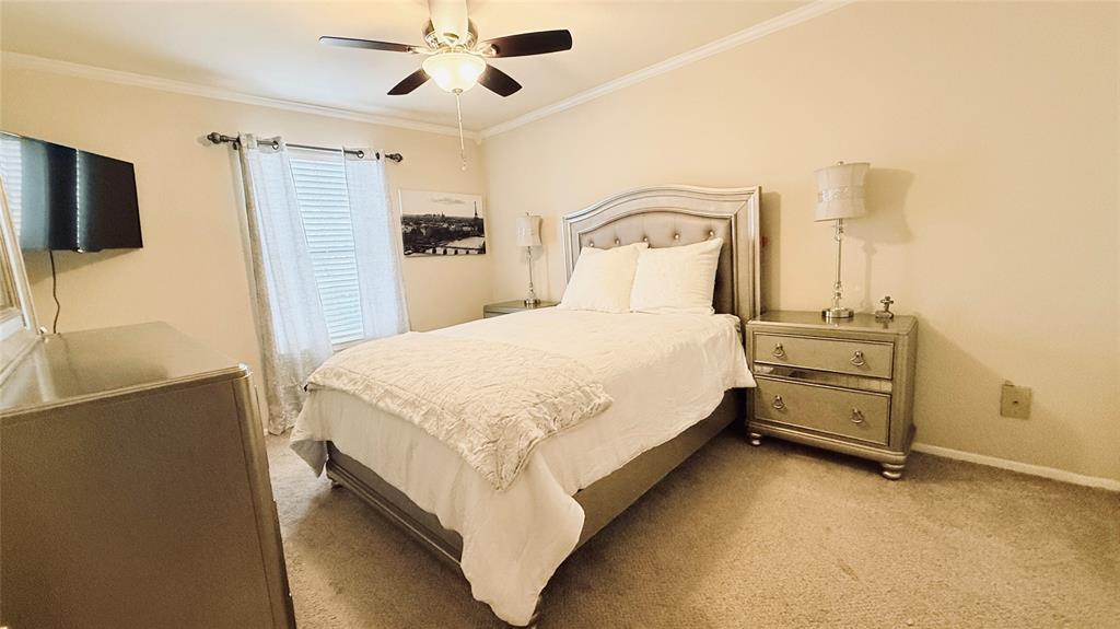 Cedar Creek Twnhms - Residential