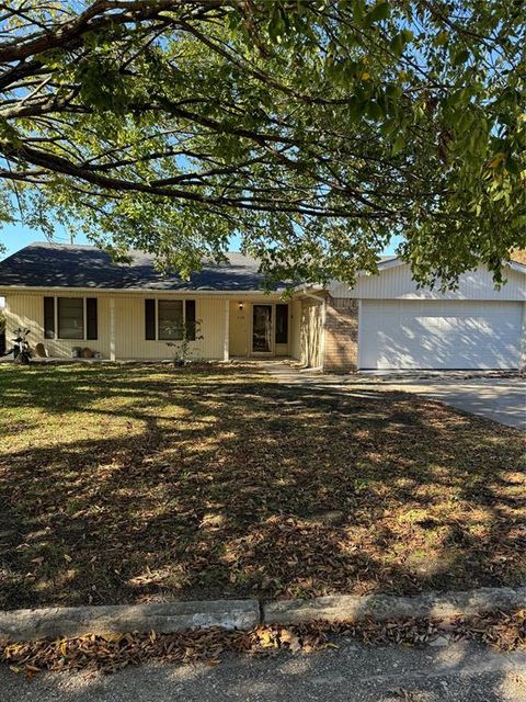 A home in Van Alstyne