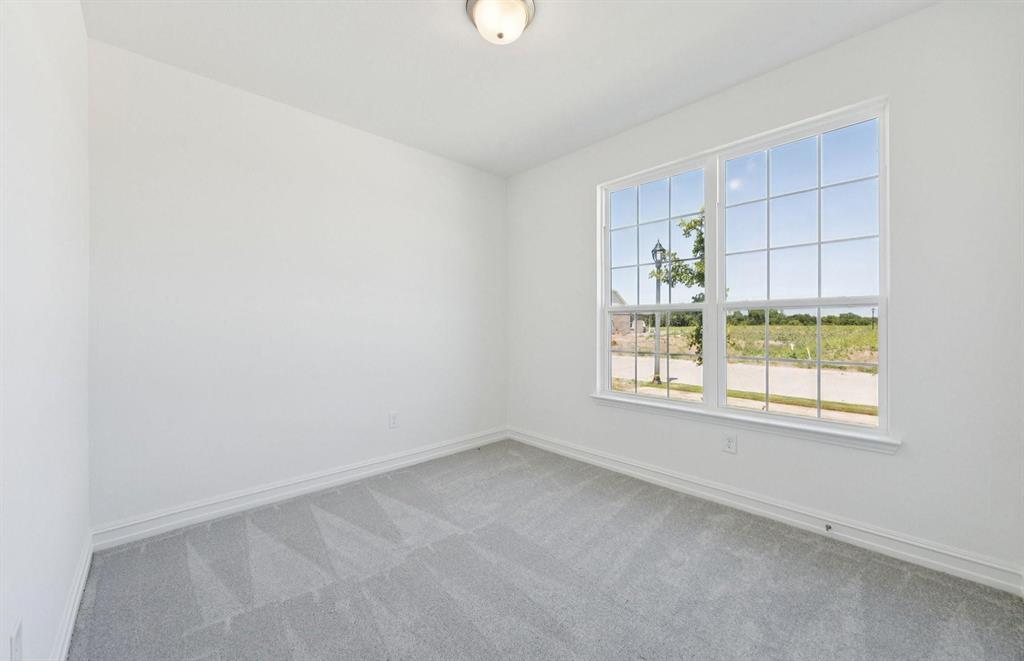 ANNA CROSSING PHASE 9 - Residential Lease