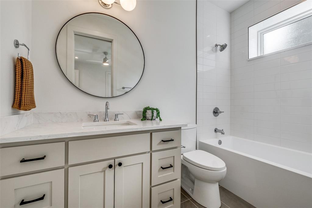 Abode White Rock - Residential