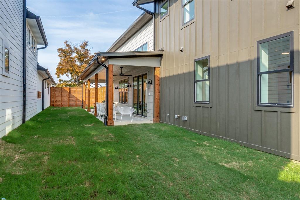 Abode White Rock - Residential