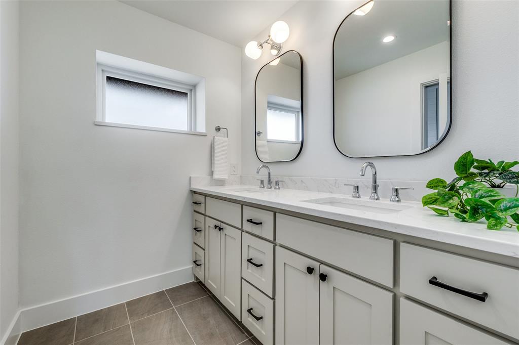 Abode White Rock - Residential