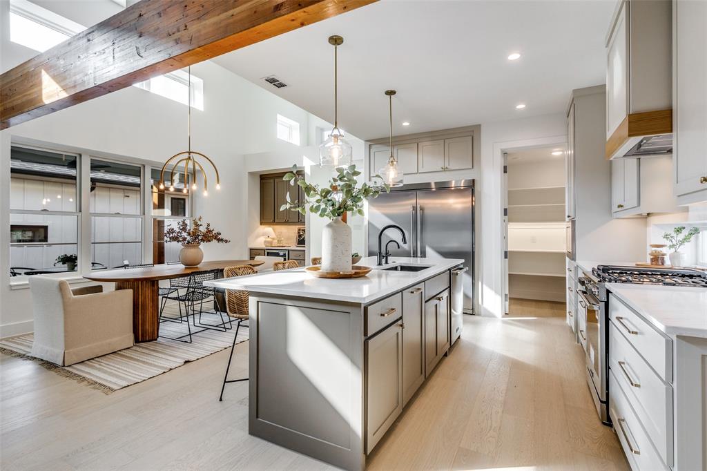 Abode White Rock - Residential