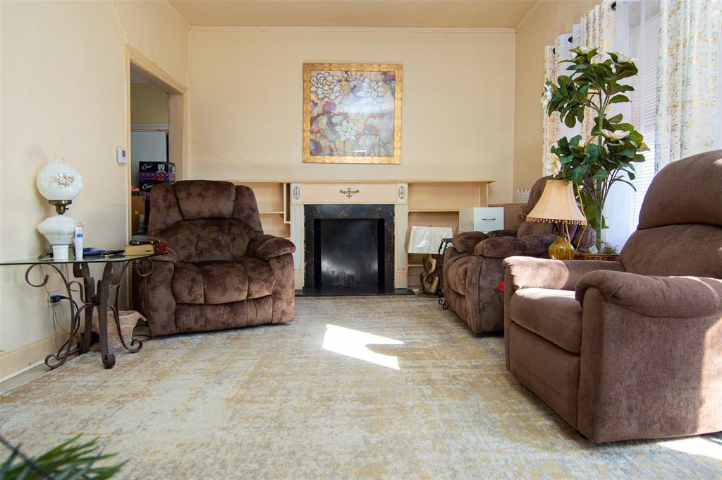 2011 Ramsey Avenue