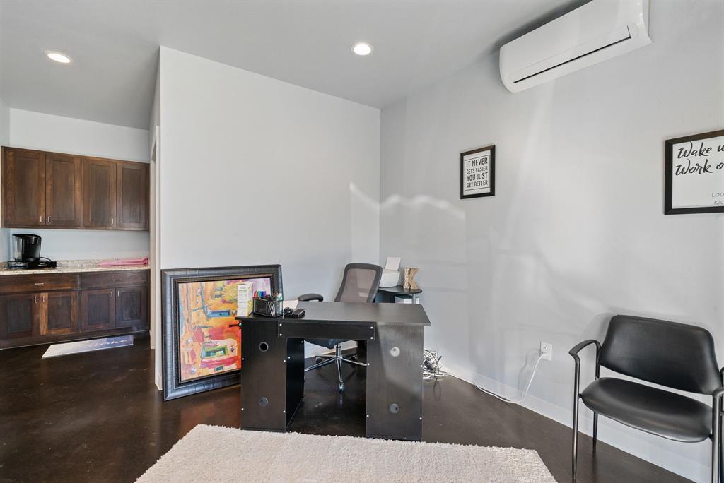 NA - Commercial Sale