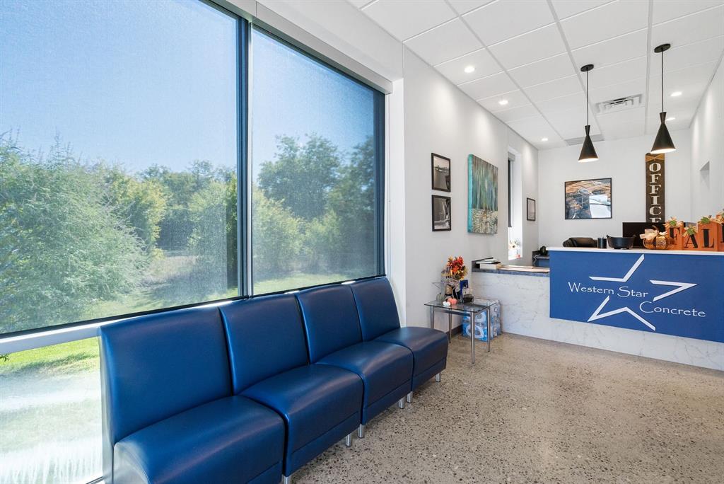 NA - Commercial Sale