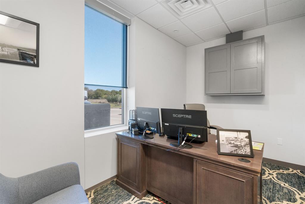 NA - Commercial Sale