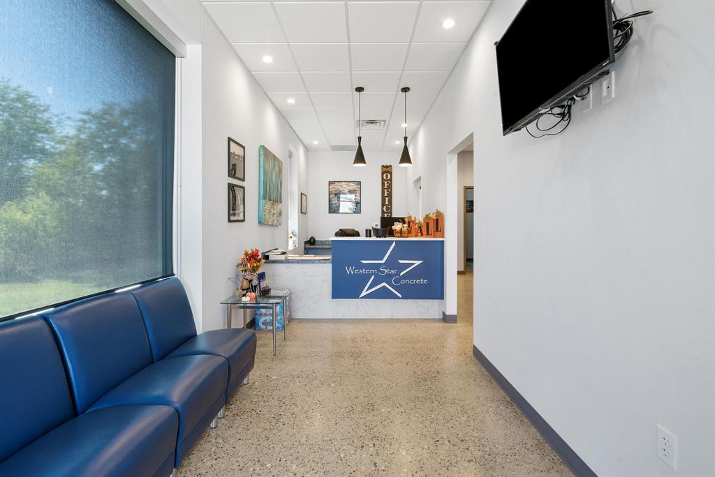 NA - Commercial Sale