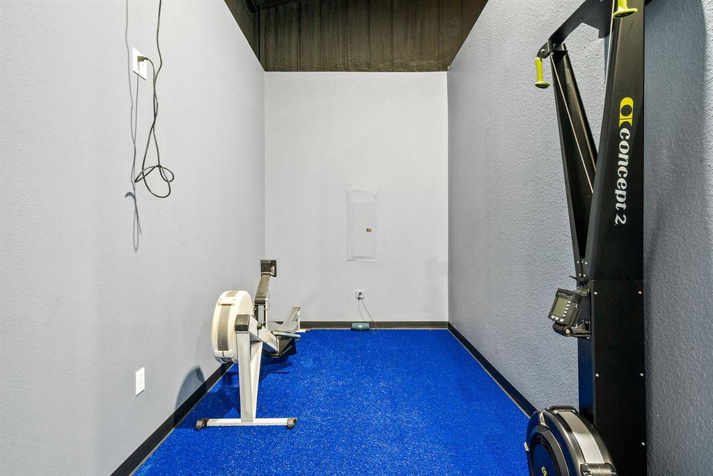 NA - Commercial Sale