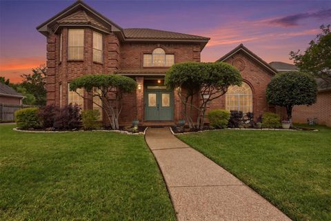 Photo of 6706 Nantucket Lane, Arlington, TX 76001 (MLS # 21255918)