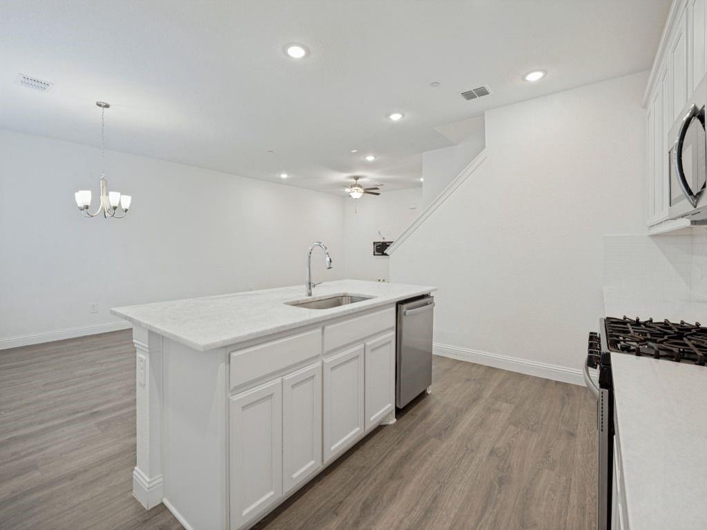 1024 Thomas Place