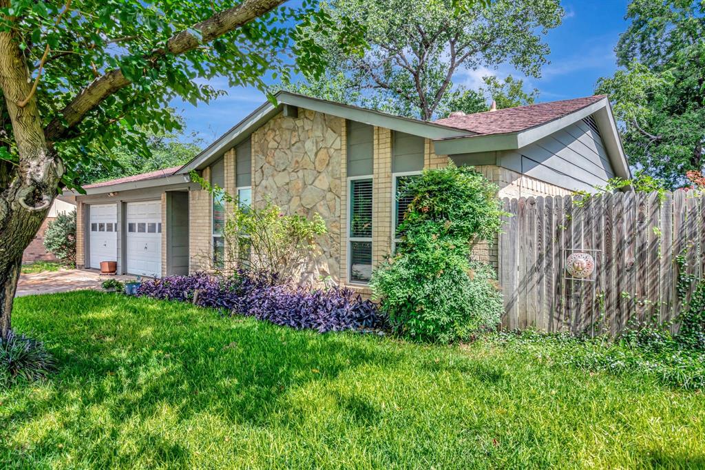 5913 Cathy Court